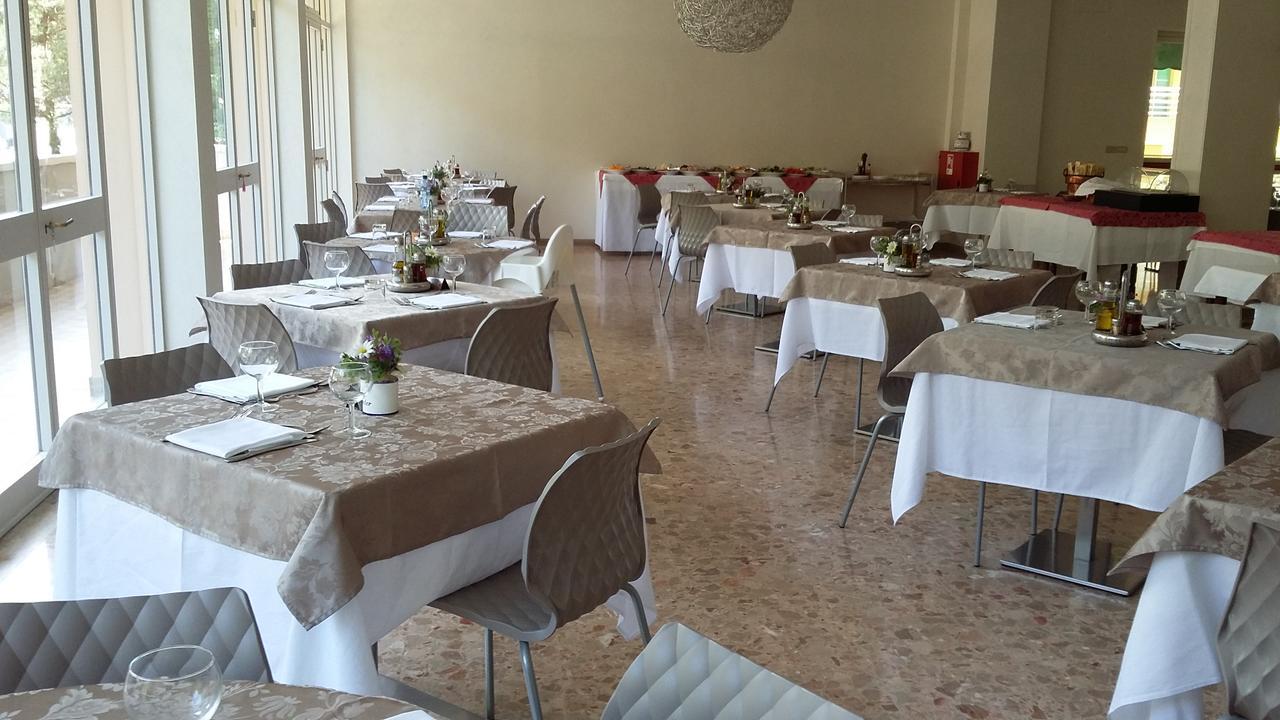 Hotel Condor Milano Marittima Ngoại thất bức ảnh