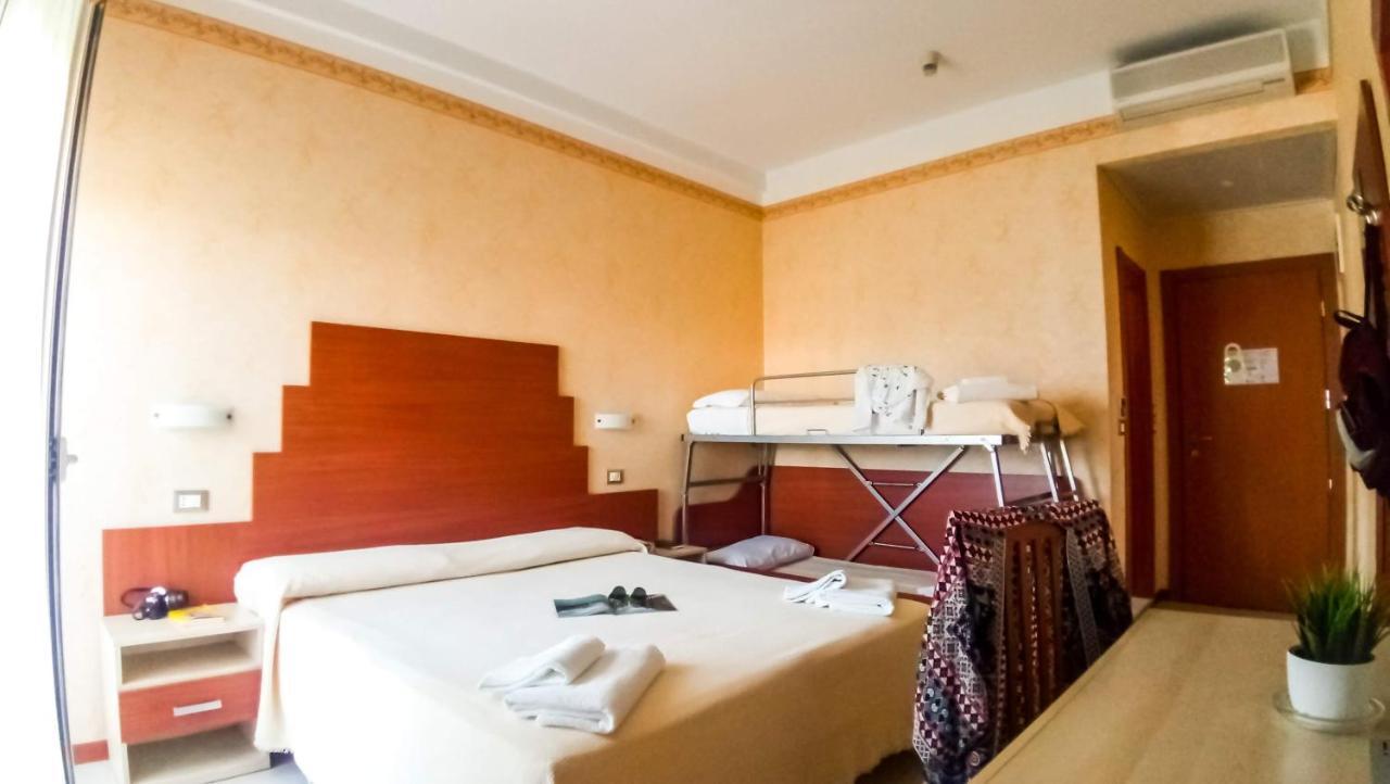 Hotel Condor Milano Marittima Ngoại thất bức ảnh